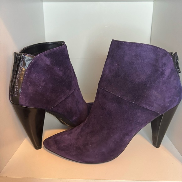 Boots & Shoes Show! Like to Be Notified When I go Live! - Picture 3 of 16